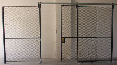 Porcellana Porta piena di sicurezza della maglia metallica delle pareti di separazione della rete metallica di altezza per il sistema di inventario fabbrica